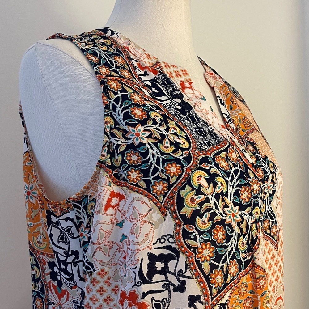 “Like New” Rose & Olive Patchwork Sleeveless V-Ne… - image 3